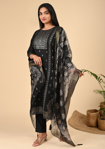 Black Round Neck Foil Printed Kurta Sets