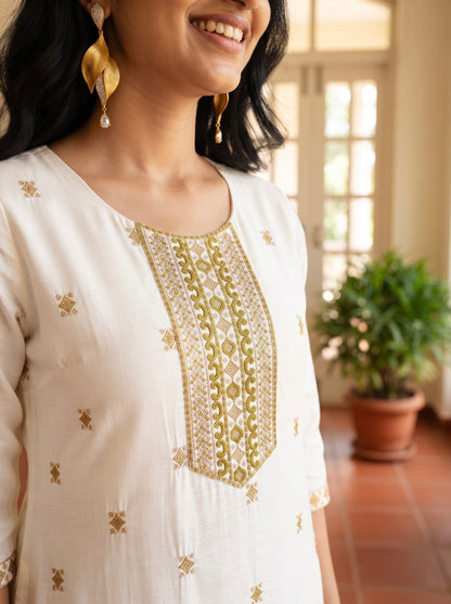 Ivory Straight Kurta Set with Olive Green Embroidered Dupatta