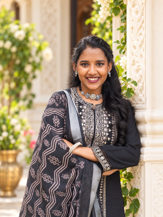 Black Straight Kurta Set with Printed Dupatta and Silver-Grey Accents