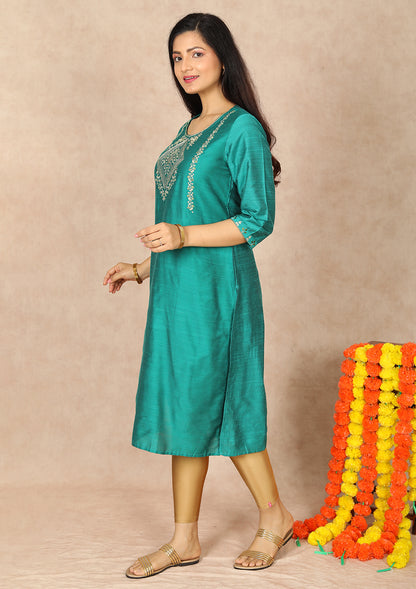 Womens Green Color Yoke Embroidery Kurti