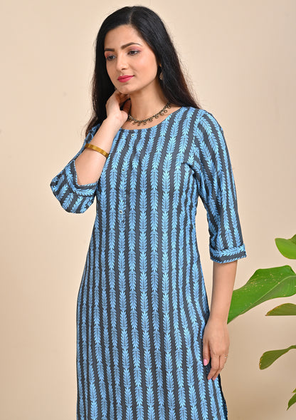 Womens Blue Color Floral Printed Kurti