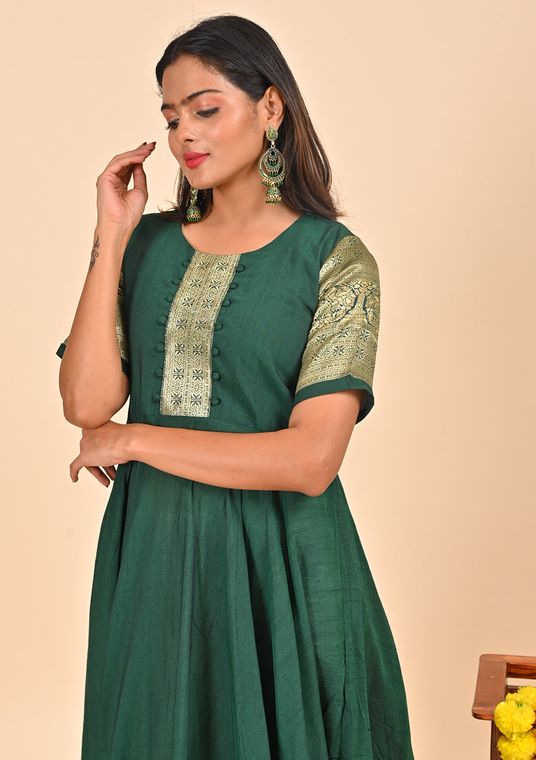 Green Zari Border Ethnic Dress Indian Princess Green Zari Border Ethnic Dress Indian Princess
