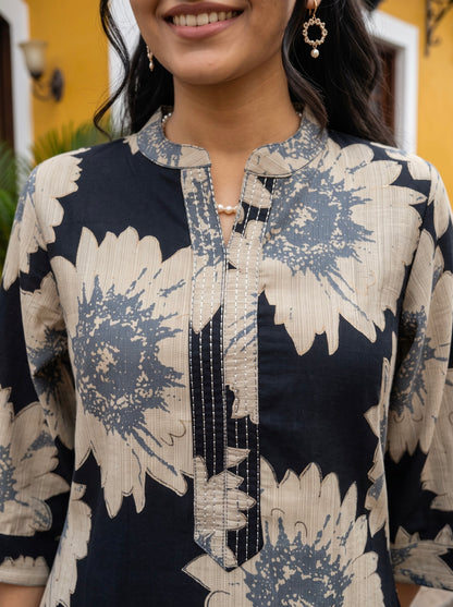 Navy Blue Floral Printed Straight Kurta