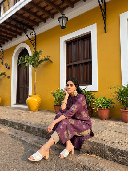 Mauve Printed Straight Kurta with Beige Pants