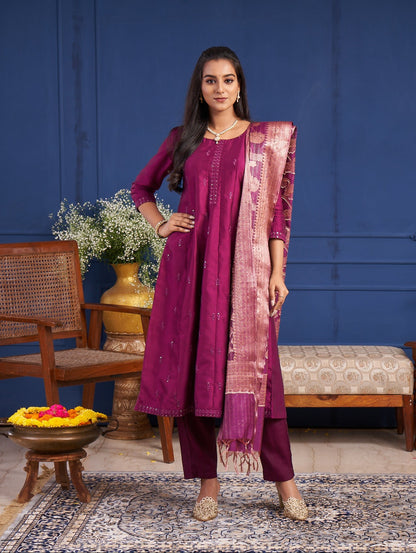 Berry Magenta Embellished Straight Kurta